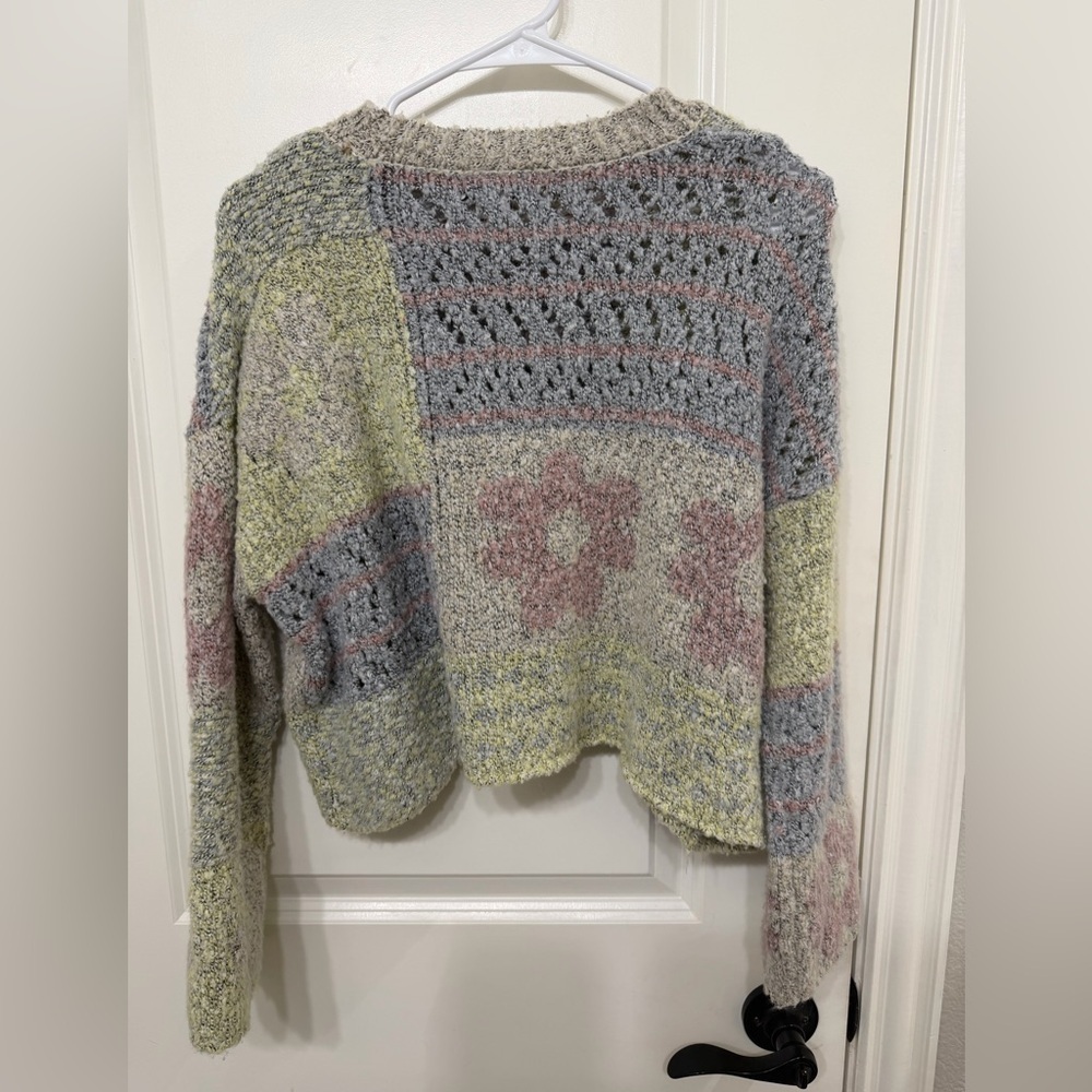Sincerely Jules Floral Knit Sweater in Gray and Cream - Picture 2 of 5